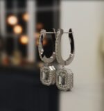 Elegant Dangling Earrings - Image 4